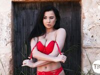 Beckiie Hague Strips Nude From Her Spicy Red Lingerie