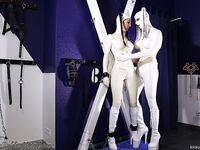 White Rubberdolls at the Cross