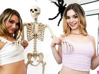 This Halloween My Stepsis Jumped My Bones - S24:E10