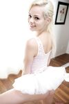 My Blonde Ballerina - S2:E4