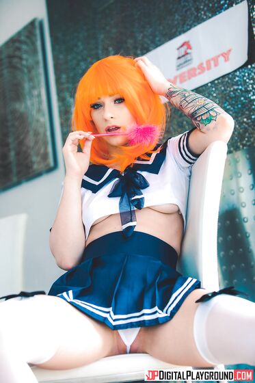 Two Adorable Cosplay Babes Make Love After School photos (Scarlett Sage, Jayde Symz)