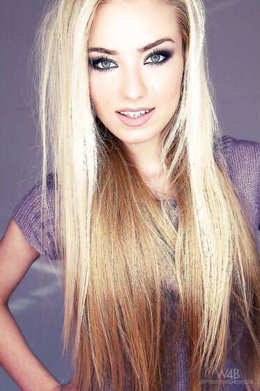 She Is One Of The Hottest And Most Popular Blonde Babes. She Is Diana Fox.