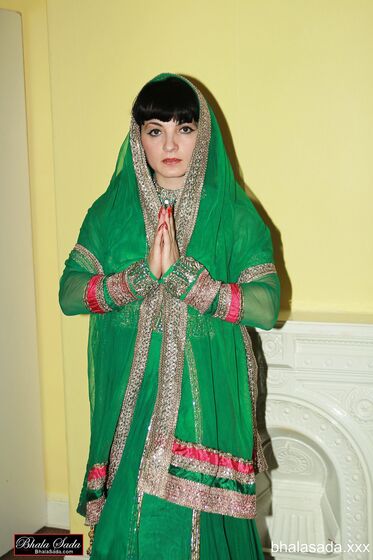 Bhala Sada Indian Dress Pics