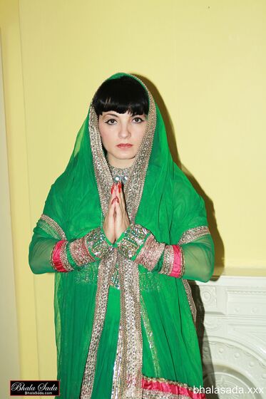 Bhala Sada Indian Dress Pics