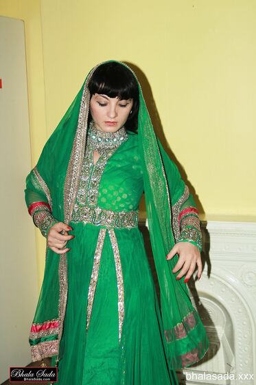 Bhala Sada Indian Dress Pics