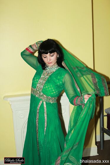 Bhala Sada Indian Dress Pics