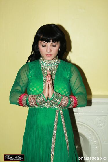 Bhala Sada Indian Dress Pics