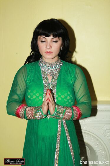 Bhala Sada Indian Dress Pics