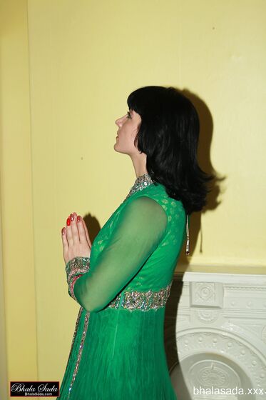 Bhala Sada Indian Dress Pics