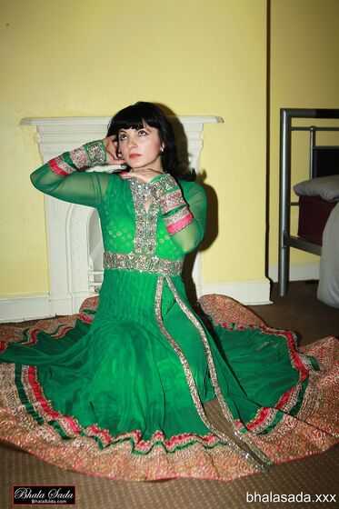 Bhala Sada Indian Dress Pics