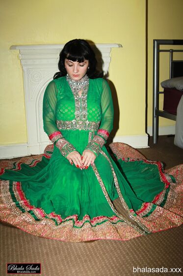 Bhala Sada Indian Dress Pics