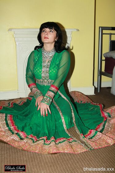 Bhala Sada Indian Dress Pics