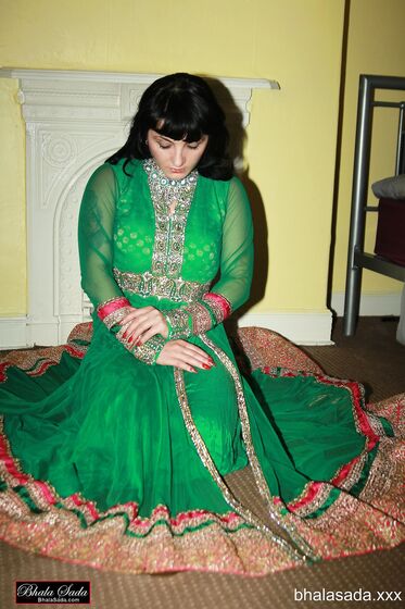 Bhala Sada Indian Dress Pics