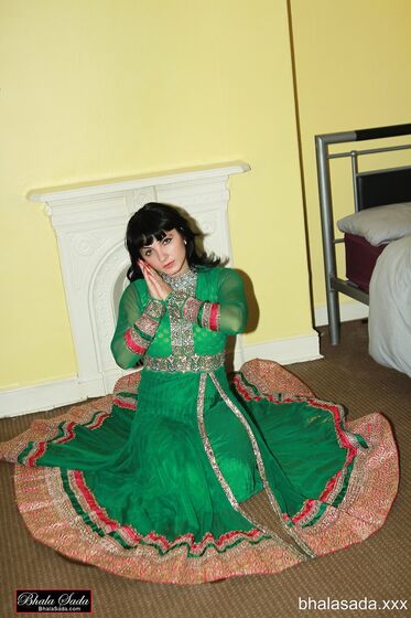Bhala Sada Indian Dress Pics
