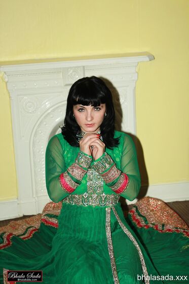 Bhala Sada Indian Dress Pics