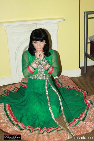 Bhala Sada Indian Dress Pics