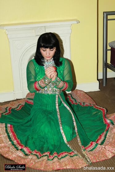 Bhala Sada Indian Dress Pics