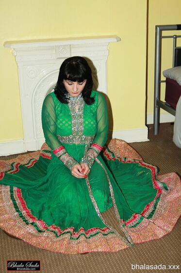 Bhala Sada Indian Dress Pics