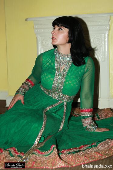 Bhala Sada Indian Dress Pics