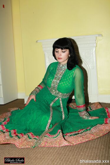Bhala Sada Indian Dress Pics