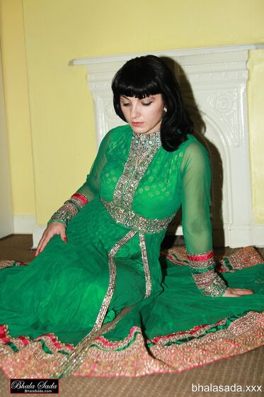 Bhala Sada Indian Dress Pics