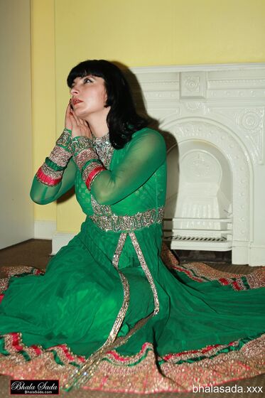 Bhala Sada Indian Dress Pics