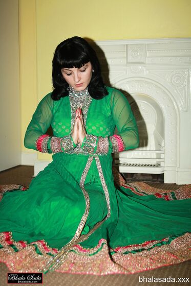 Bhala Sada Indian Dress Pics