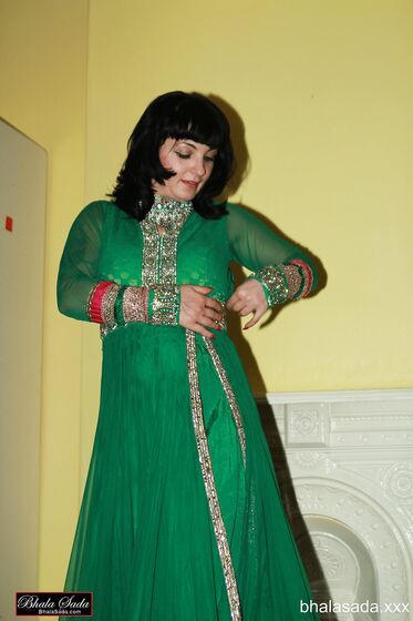 Bhala Sada Indian Dress Pics
