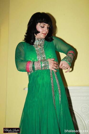 Bhala Sada Indian Dress Pics