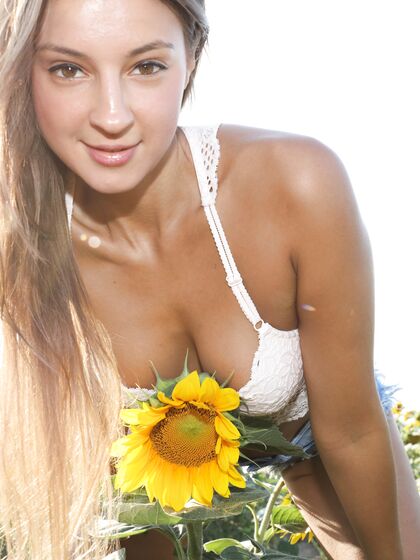 Sunflowers with Melena Maria Rya