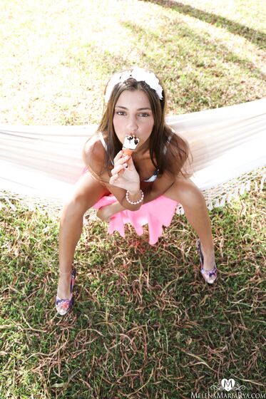 Lick my Icecream Melena Maria Rya