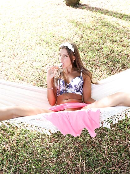 Lick my Icecream Melena Maria Rya