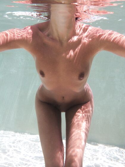Melena Maria Rya Naked underwater
