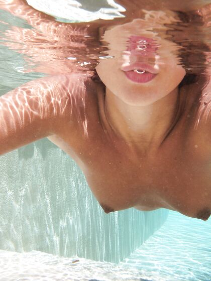 Melena Maria Rya Naked underwater