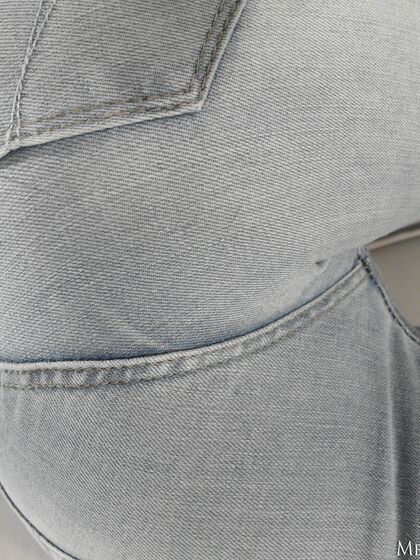 Melena Maria Rya tight blue jeans