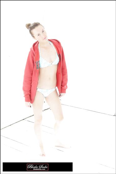 Babe at a shoot
