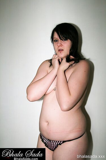 A sexy Bhala Sada Babe