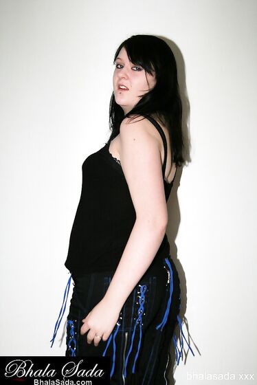 A sexy Bhala Sada Babe