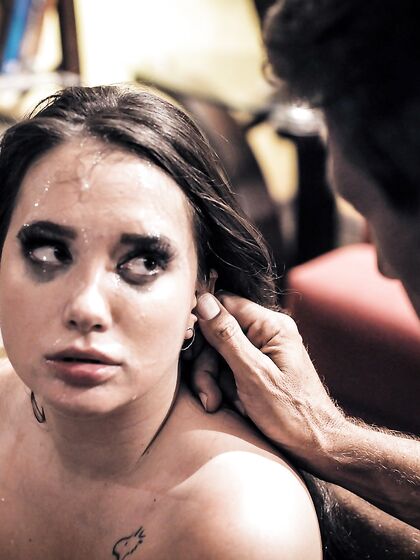 Chubby Brunette Gia Paige Gets Eaten Out And Screwed By Older Man