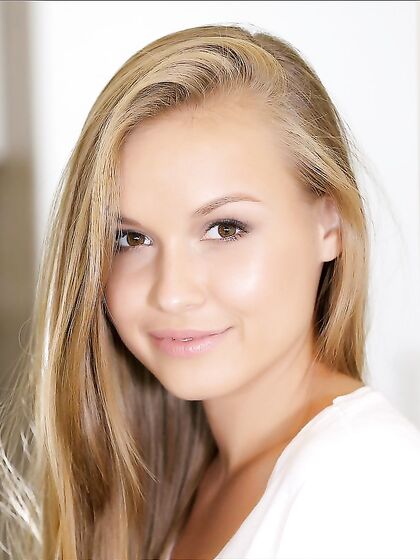 Get Closer photos (Lucretia K)