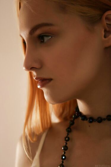Redhead Bimbo Kira W Is Uncovering The Secrets Of Her Nice Naked Body To Everybody