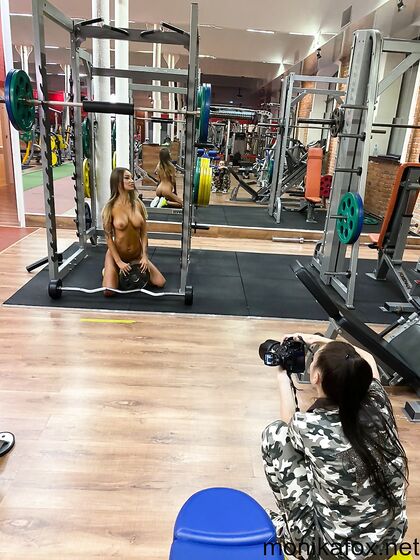 Monika Fox Posing With A Barbell On Photo Session