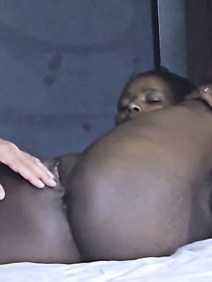 Kenyan Pornstar Olivia Banks in her first porn shooting