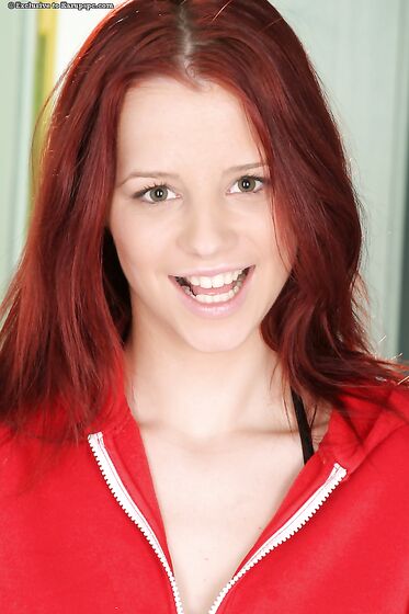 The Redhead Teen Cutie Piper Fawn Decided To Masturbate In The Fitting Room