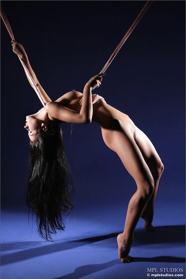 Acrobatics Is Something Maria S Always Wanted To Try During Her Sessions