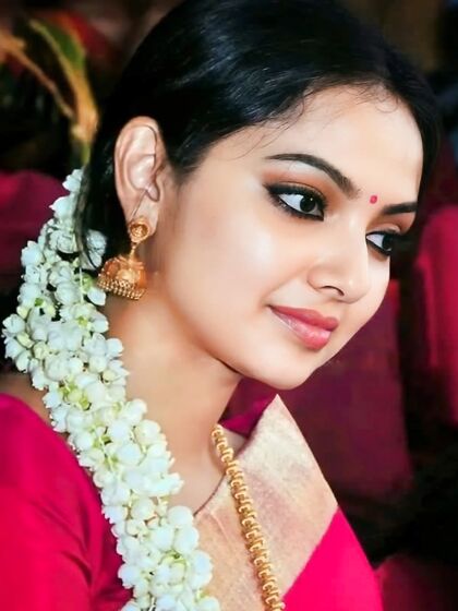 Nice Samvritha Sunil