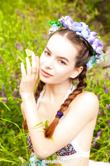 Amy. Ophelia
