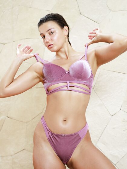 Melena Maria Soft Velvet