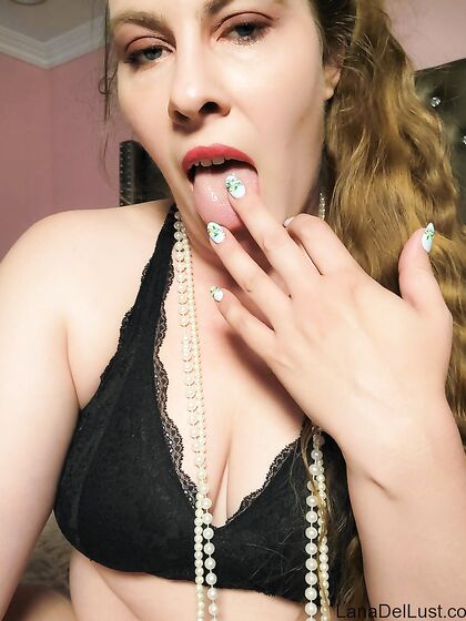 Black Thong And Pearls - Zip