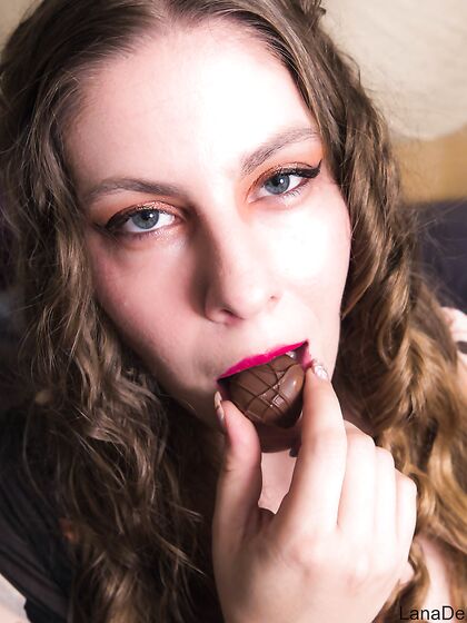 Valentines Chocolate Box - Zip